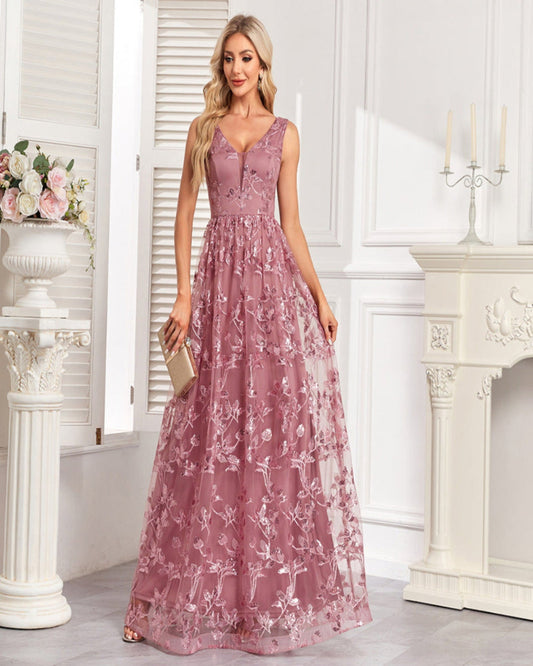 FLORAL MESH GOWN