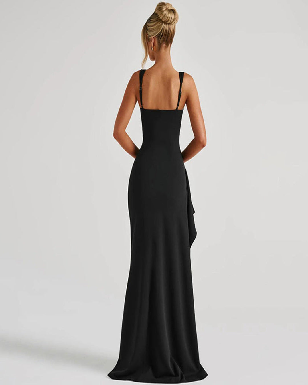 STRAP GOWN