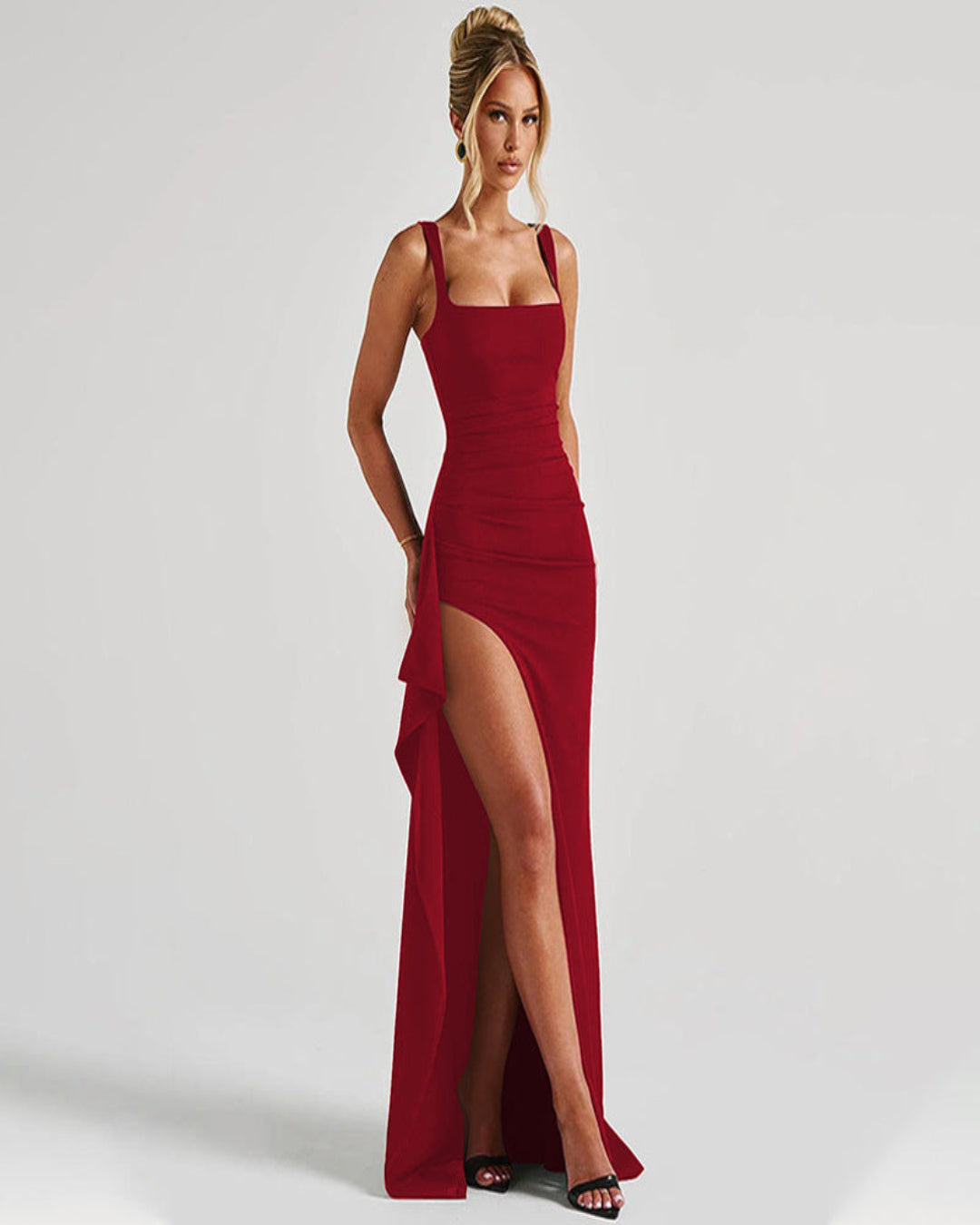 STRAP GOWN